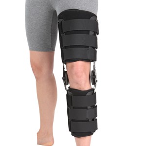 Rodillera Samderson Post Operatoria con Control de Flexión y Extensión